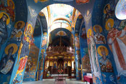 Djole 
Иконостас Манастир Хајдучица 
125 
2011-05-27 06:13:37