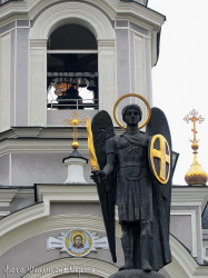 Sergey_Fandikov 
Спасо-Преображенский кафедральный собор 
2011-06-02 07:48:04