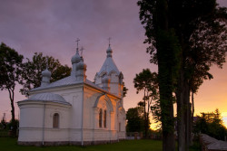 pTad 
Cerkiew Podwyższenia Krzyża Świętego w Fastach koło Białegostoku 
2011-06-05 21:55:41