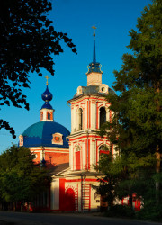 johnfrom 
Церковь Покрова Пресвятой Богородицы 
2011-06-14 15:17:17