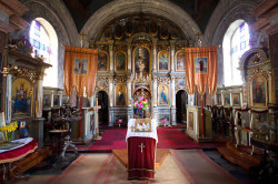 Djole 
Манастир Свете тројце(Кикинда)-иконостас 
2011-06-15 19:34:27