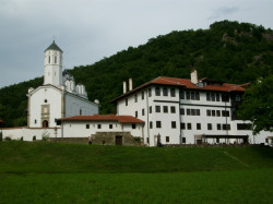 Diyana 
Пчински манастир 
2011-06-16 08:08:29
