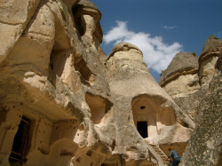 Diyana 
раннохристиянски скален манастир 
112 
2011-06-27 09:04:01