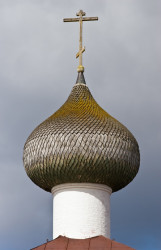 dymon 
Cupola of Annunciation church in Solovetsky monastery 
2011-06-27 09:17:02
