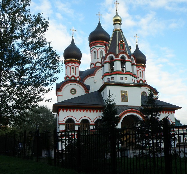 Храм Живоначальной Троицы. 