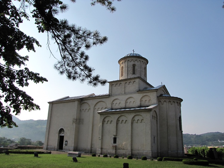 Св.Ахилије