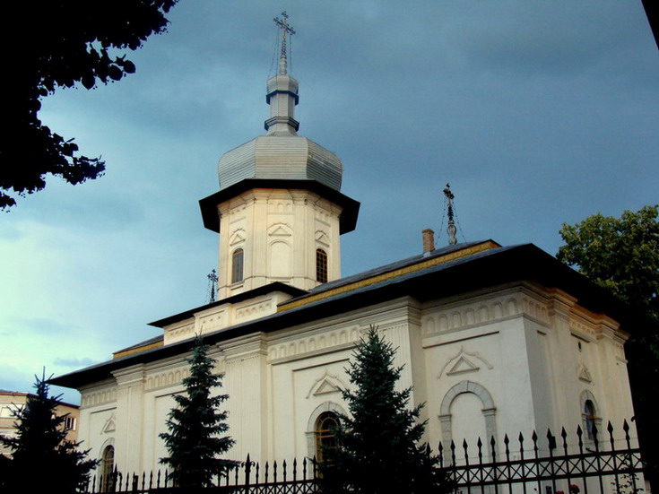 Biserica Precista Mare din Roman