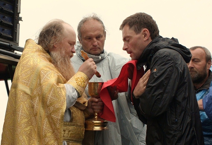У Чаши...