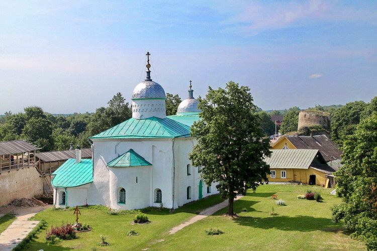 Nikolskiy Sobor. Izborsk