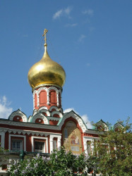 Sebul 
Купол храма и икона. 
2011-07-07 09:41:07