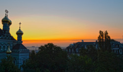 Aron 
Sunrise in Kiev-HDR 
2011-07-20 20:47:25