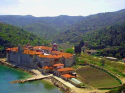 Nikolaj_BG 
Agion Oros - Athos / Света Гора - Атон 
2011-07-26 17:48:18
