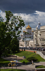 Kaktusik 
Вид на Храм Христа Спасителя в Москве 
2011-07-27 19:18:10
