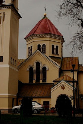 przecisz 
Cerkiew szpitalna św. Aleksego w Tworkach. Obecnie kościół katolicki 
2011-07-30 22:50:51