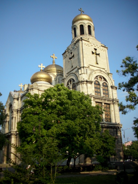 Катедралата "Св. Успение Богородично" (1886), Варна
