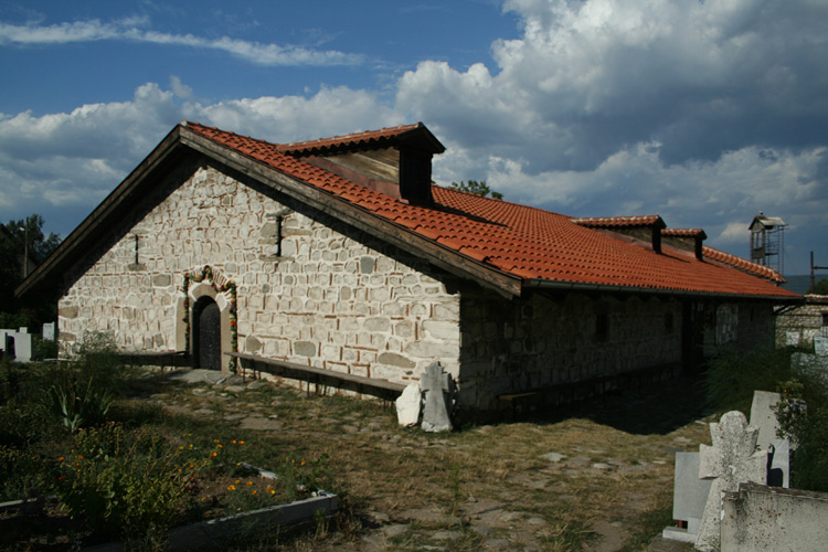 храм Успение на Пресвета Богородица (ХVІІІ)