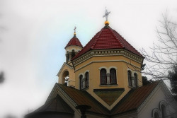 przecisz 
Cerkiew szpitalna św. Aleksego w Tworkach. Dziś niestety kościół katolicki.  
2011-08-06 19:57:22