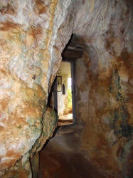 Nikolaj_BG 
Agion Oros - Athos / Света Гора - Атон 
2011-08-07 21:46:32