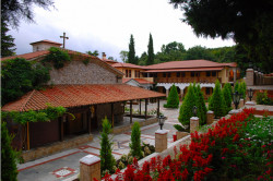 paulos4205 
Ιερά Μονή Παναγίας Δοβρά, Βέροια 
2011-08-08 10:22:47