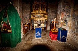 Djole 
Манастир Благовештење иконостас 
2011-08-10 20:14:57