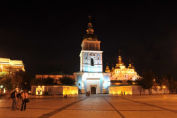 vladimir2105 
Золотая Лавра 
2011-08-19 20:43:37