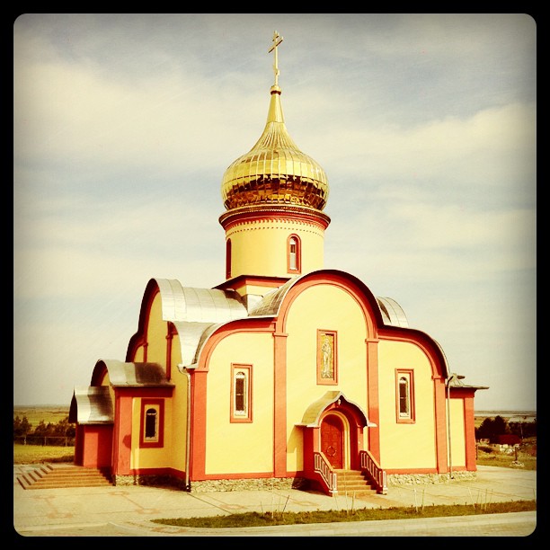 Петропавловский монастырь