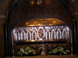 Xenia 
Relics of Saint James the Great 
2011-09-03 21:21:07