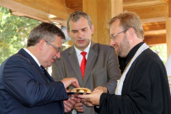 jarek 
Polish President Bronislaw Komorowski in Grabarka Monastery 
2011-09-05 11:53:13