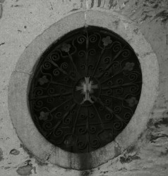 sepia 
*** 
2011-09-18 07:00:41