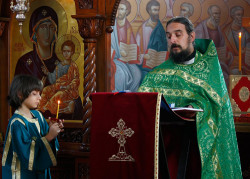 felix 
Gospel Reading - Читање Јеванђеља 
2011-09-22 11:39:17