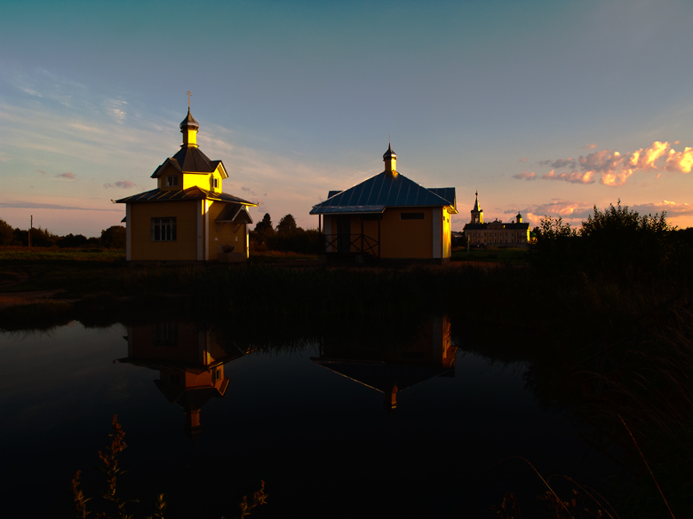 Введено-Оятский монастырь,святой источник.