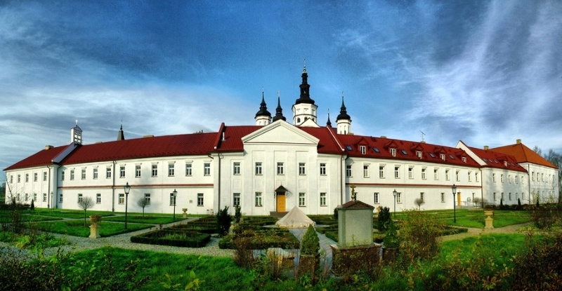 supraski monastyr