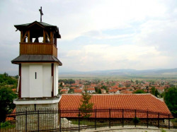 Nikolay_BG 
храм "Света Петка" в село Белчин, общ. Самоков 
2011-10-01 08:14:02