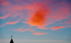 gabrielmarian 
Sky & Earth 
2011-10-01 22:31:17