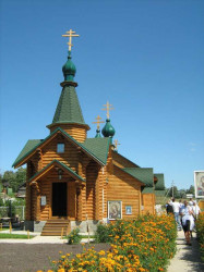 Yuliya 
Казанский источник Божией Матери. Дивеево. 
2011-10-06 13:01:20
