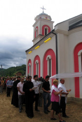 Miladin Šuškal 
Vijerni narod 
2011-10-07 19:27:02