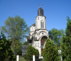 Лука 
Serbian orthodox church St. Sava,Crvenka,Serbia... 
2011-10-15 22:43:42