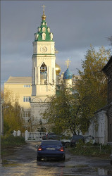 kpom 
Six to six 
2011-10-28 07:38:22
