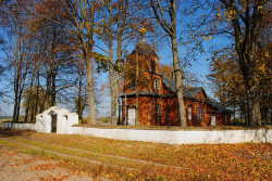 andrej-80 
Samogród 
2011-10-30 22:19:09