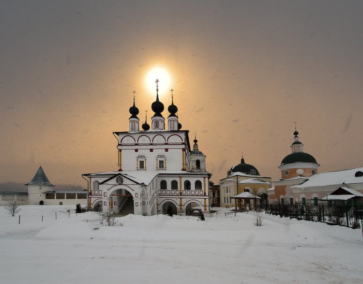 Белопесоцкий монастырь