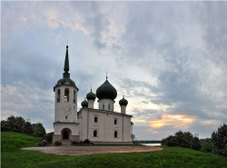 Eduard_z 
Старая Ладога. Рассвет. 
2011-11-09 08:05:52