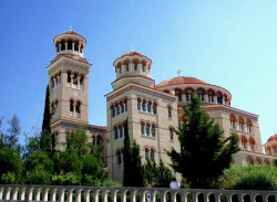 cristiangeorge 
Mănăstirea Sfântului Nectarie din insula Egina - Grecia 
2011-11-10 21:23:56