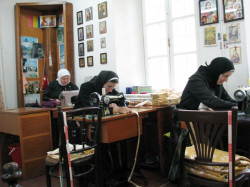 cristiangeorge 
Pelerin pe centura de credinţă a Bucureştilor (7) La Mănăstirea Pasărea...  
2011-11-10 21:29:37