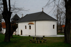 Novakovic 
КРСТ И ЗВОНА НАД СРБИЈОМ---Cross and the bells tone up of Serbia, 108 
2011-11-18 09:22:48