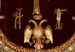 jarek 
Detail of Royal Door of Patriarchal Catherdal in Fanar  
2011-11-27 15:14:15