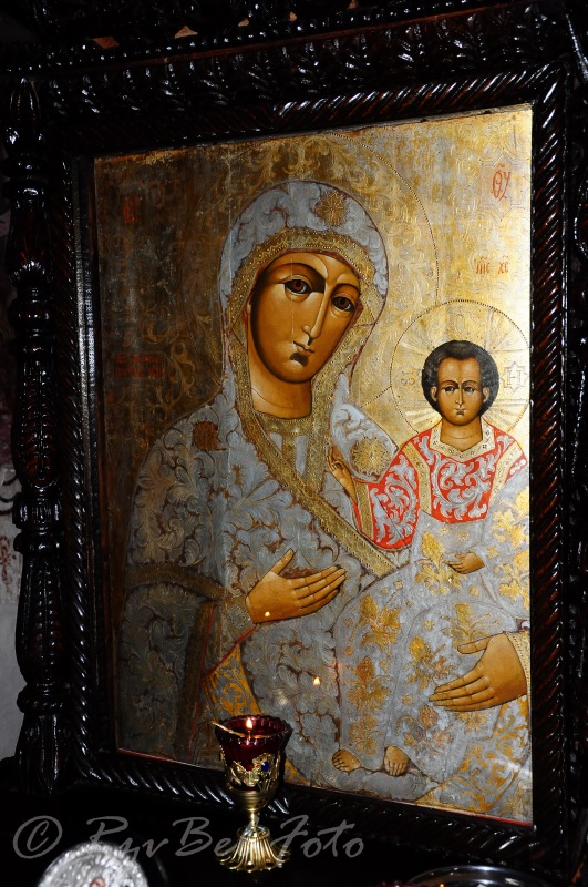 Icoana Maicii Domnului "Smolenskaya" de la Man. Surpatele (Jud. Valcea)