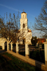 Novakovic 
КРСТ И ЗВОНА НАД СРБИЈОМ---Cross and the bells tone up of Serbia, 114 
2011-12-02 09:50:45