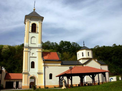 BoskoMT 
Манастир ДИВША – ЂИВША са храмом Св.Николе 
2011-12-04 21:06:05