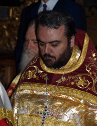 paulos4205 
Αρχιγραμματεύς του Οικουμενικού Θρόνου αρχιμανδρίτης Βαρθολομαίος Σαμαράς 
2011-12-08 12:16:50
