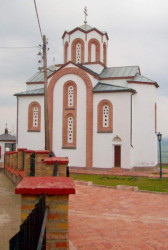 BoskoMT 
Храм Св.Свештеномученика Теодора - Вршац 
2011-12-11 22:33:10